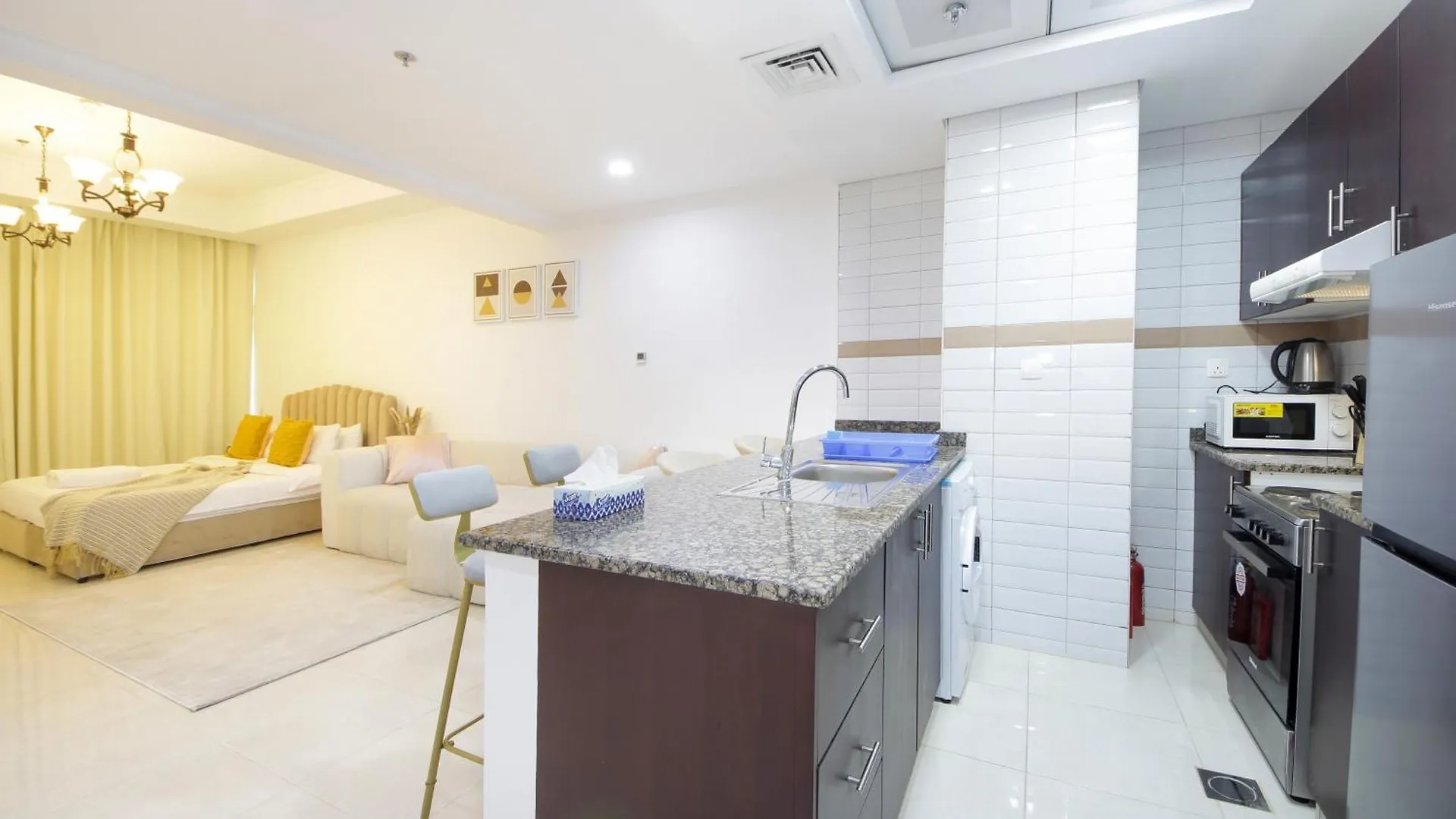 Gorgeous Studio Apt Close To Business Bay Metro Dubai 0*,