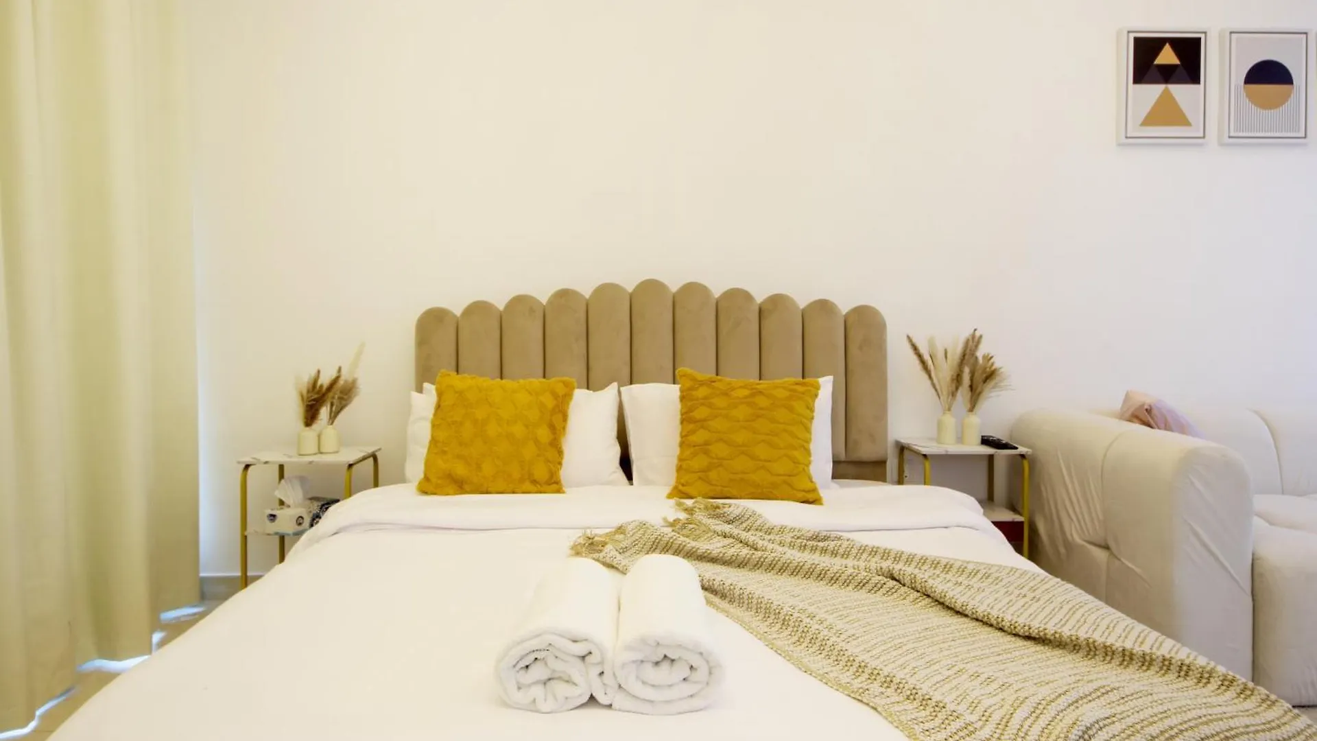 Gorgeous Studio Apt Close To Business Bay Metro Dubai
